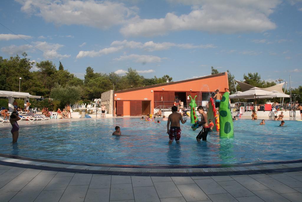 Easyatent Bungalow Tent Polari * Rovinj